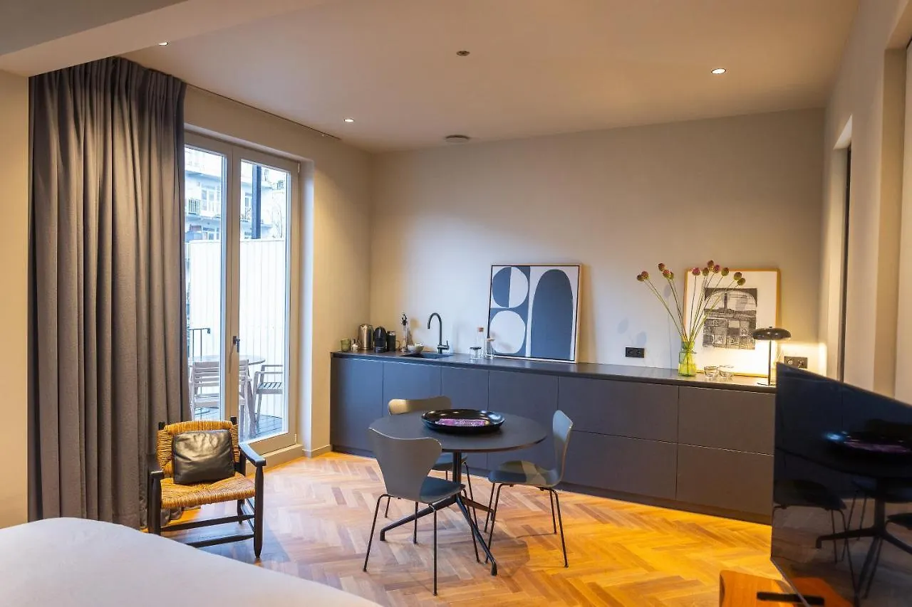Vondel 99 Bed & Breakfast Amsterdam Netherlands