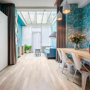  Aparthotel Musea & Nederland